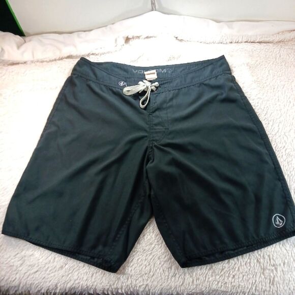Volcom Men's Standard Mod Tech 20" Boardshort Swim Trunk. Size 36 - Picture 4 of 8